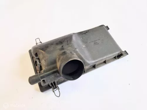Deksel luchtfilterhuis Volvo 240 2.3i ('82-'94) 9135910