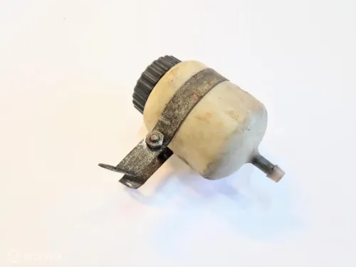 Remvloeistofreservoir Volvo 544 210 444 445