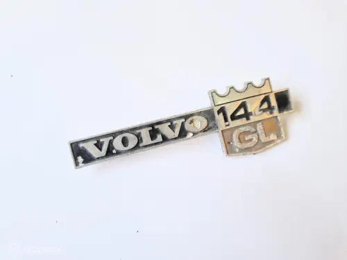 Spatbord embleem Volvo 144 GL