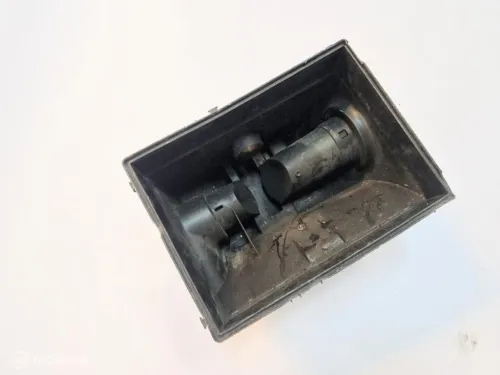 Luchtfilterhuis onderste deel Volvo 940 ('90-'98)