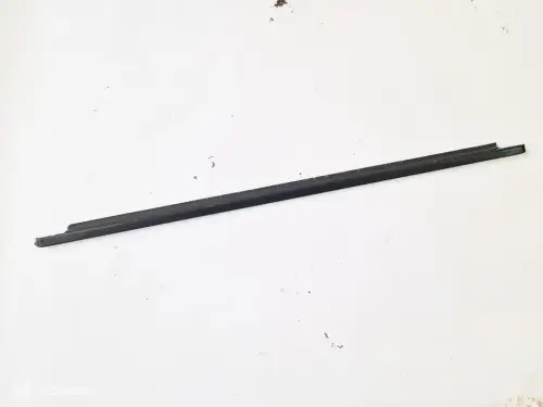 Sierlijst deur rechtsachter Volvo 240 GLT Inj. ('82-'94)