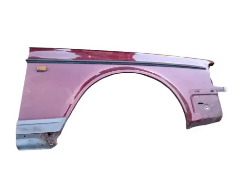Spatbord rechts Volvo 240 2.0i Polar ('82-'94) 1315425