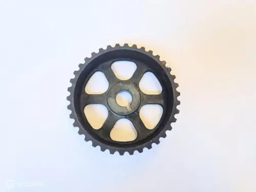 Nokkenaspoelie Volvo 240 940 ronde tand 6842032