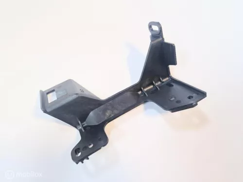 Grillehouder R Volvo 740 760 1358943