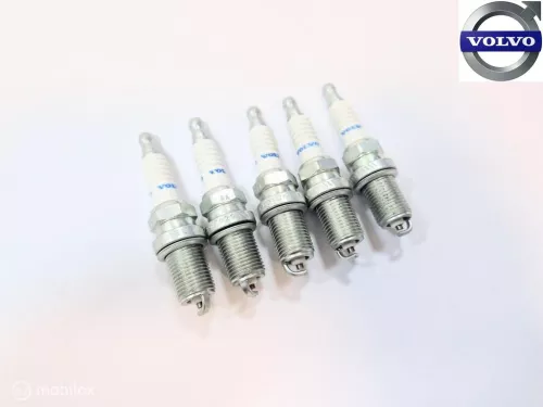 Bougie set Volvo 850 271603 B5204FS