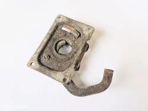 Motorkapslot onder Volvo Amazon 120 130 220 657785