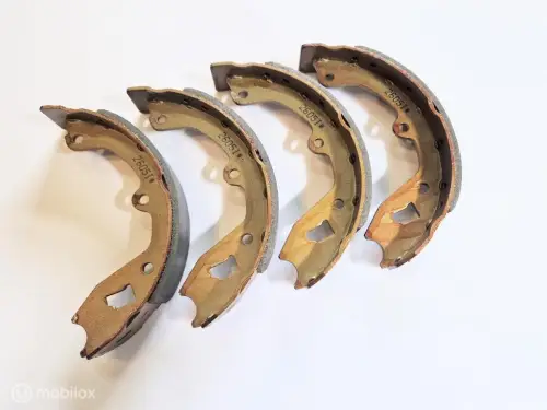 Handremsegment set Volvo 142 144 145 164 P1800 P1800ES