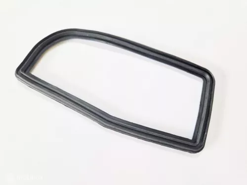 Volvo 142 144 164 achterlicht rubber rechts 681175 -1972