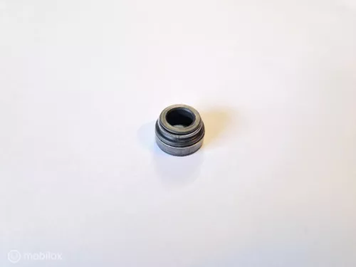 Volvo Amazon P1800 140 160 200 700 900 Klepseal 1306630