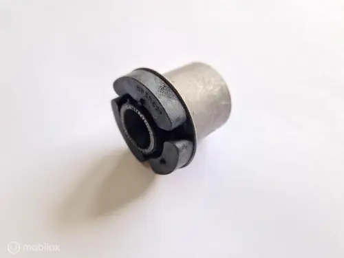 Draagarmrubber silentblock Volvo 142 144 145 164 70-
