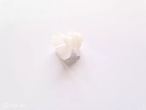 Koplamp reflector clip Volvo 240 260 1981- 1307452