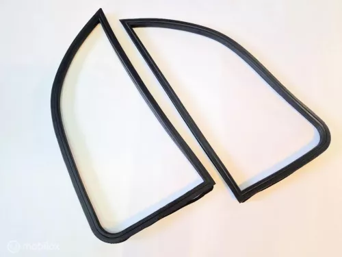 Klapraam ventilatieruit rubbers set Volvo Amazon 120 130
