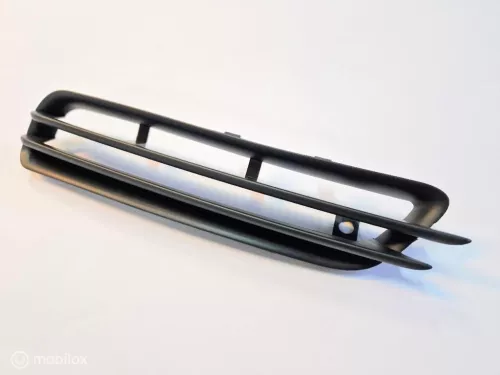 Bumperrooster links voor. Volvo S70 V70 -2000 9151511