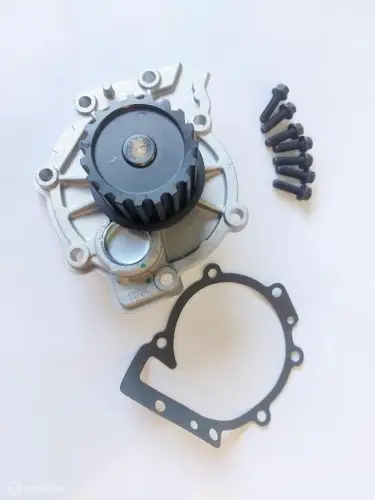 Waterpomp Volvo C30 C70 S40 V50 S60 S80 V40 V70 XC60 XC90