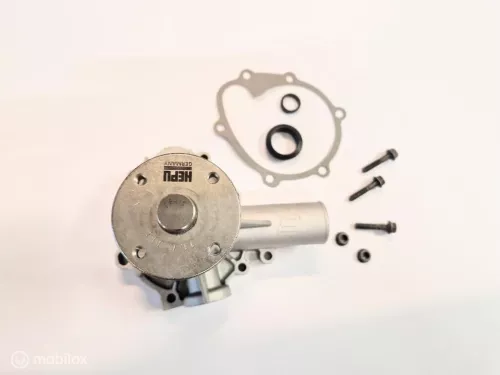 Waterpomp Volvo 240 242 244 245 740 760 270681