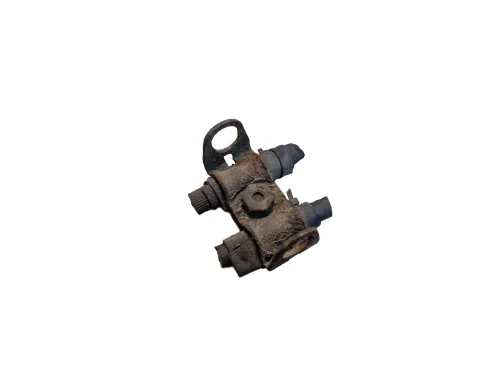 Remslang beugel Volvo 142 144 145 164 vooras