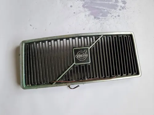 Grille Volvo 240 260 big-nose 1247286