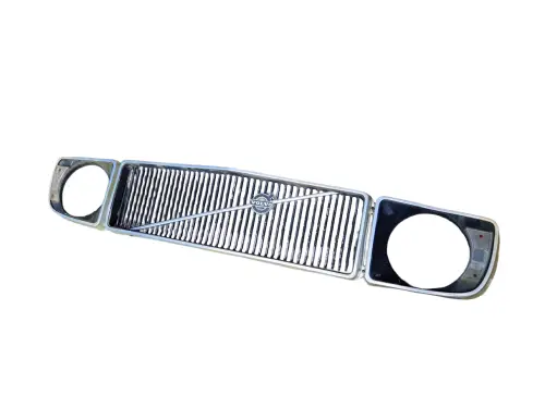Grille 3 delig Volvo 142 144 145 71-72