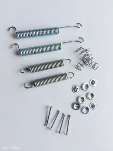Accessoire set remschoenen achter. Amazon P1800