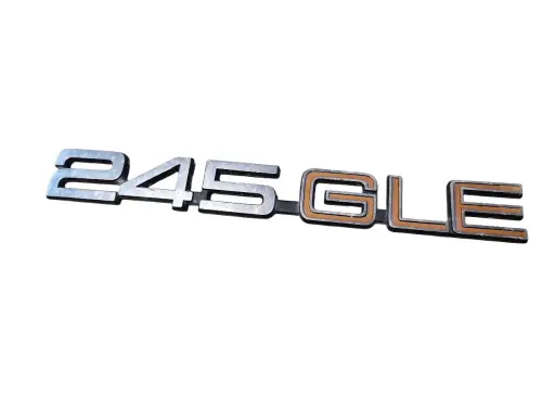 Embleem achterklep Volvo 245 GLE 1246022